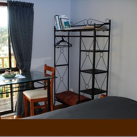 Manuka Lodge Tryphena Dış mekan fotoğraf